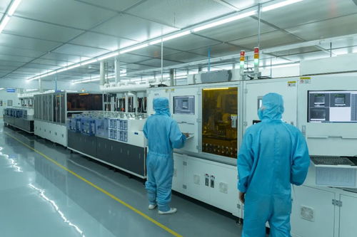 机器人操作 总投资超10亿 恩施这家智能化工厂来了