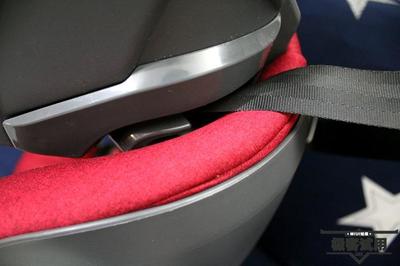 QBORN儿童安全座椅-软硬兼施为您的宝贝保驾护航